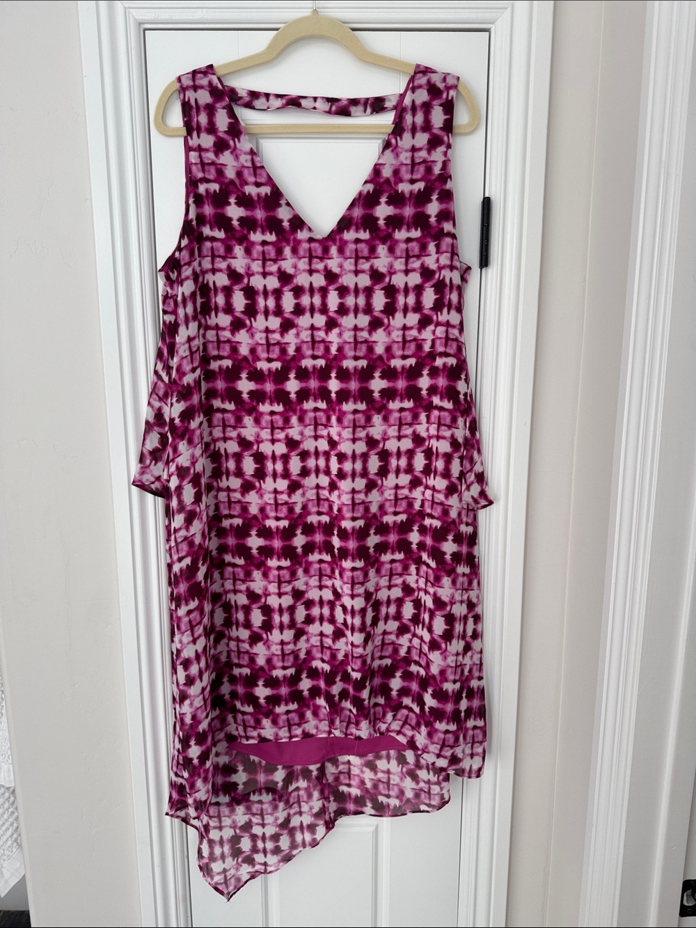 Dana Buchman Sleeveless Pink Magenta Tie-Dye High-Low Dress